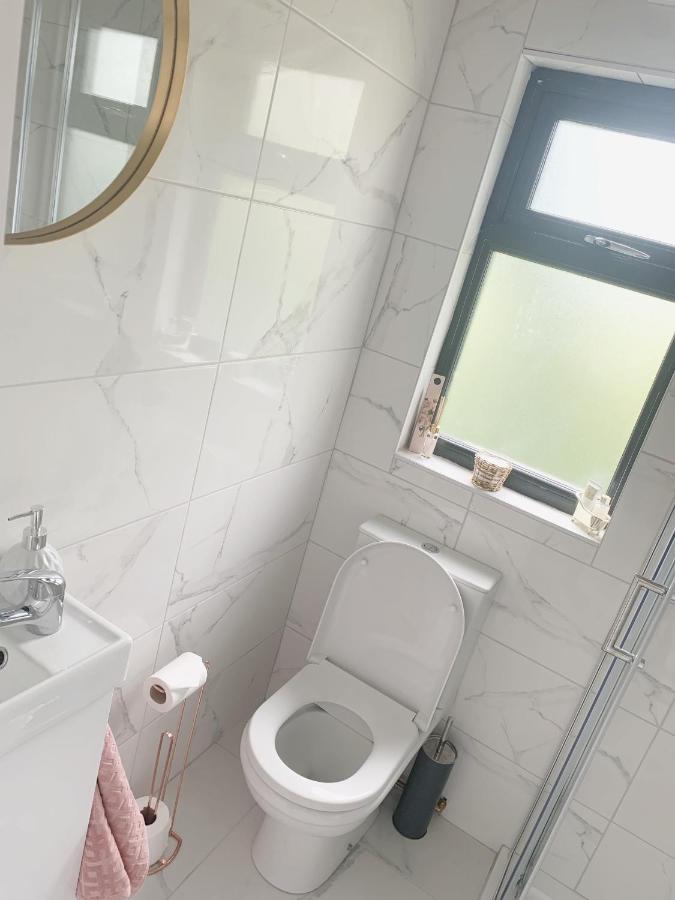 Swan Cabin Swanlinbar Екстериор снимка